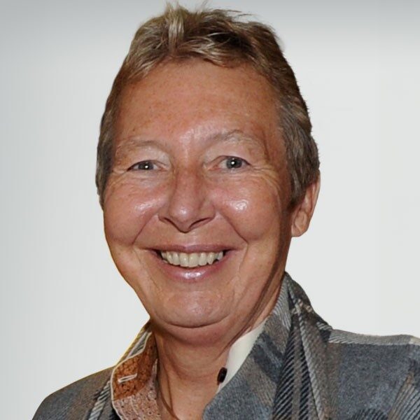 Julie Spence Julie Spence